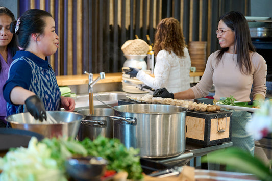 ไส้กรอกอีสานและไส้อั่ว-รสชาติไทยแท้ผลิตในเดนมาร์ก